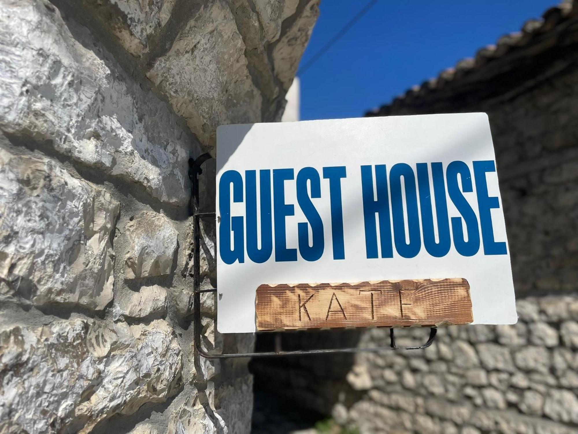 Guesthouse Kate Berat Castle 외부 사진